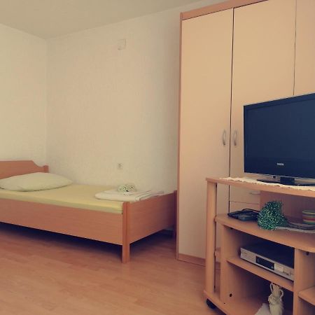 Apartment Ampulica 2 Senj  Ngoại thất bức ảnh